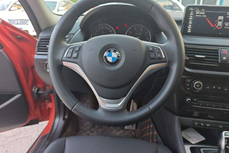 Used BMW X1 2014 sDrive18i Leading Model
