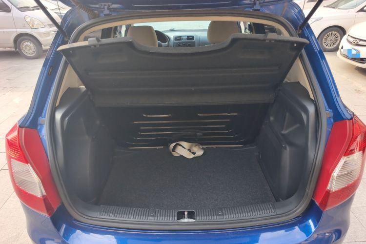 Used Skoda Fabia 2014 1.4L Automatic Crystal Edition
