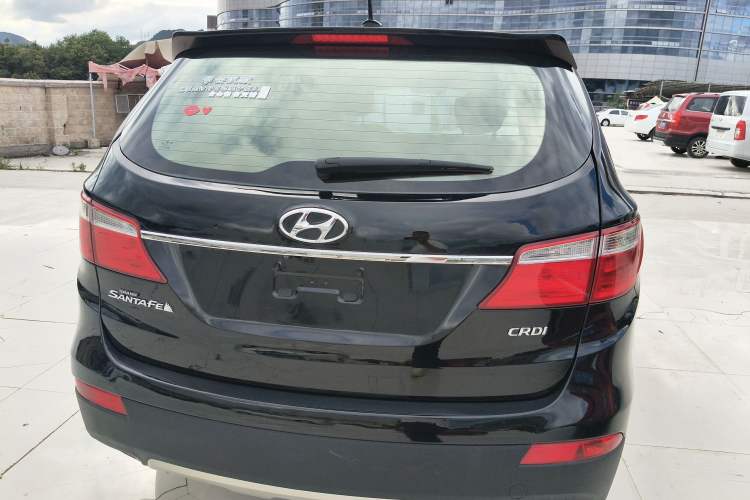 Used Hyundai Grand SantaFe 2015 2.2T 7-Seater Two-Wheel-Drive Zhi Ling Limited Edition