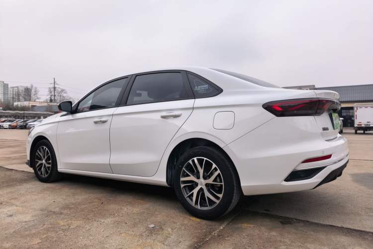 Used Geely Auto Emgrand 2025 4th Generation 1.5L CVT Longteng Edition
