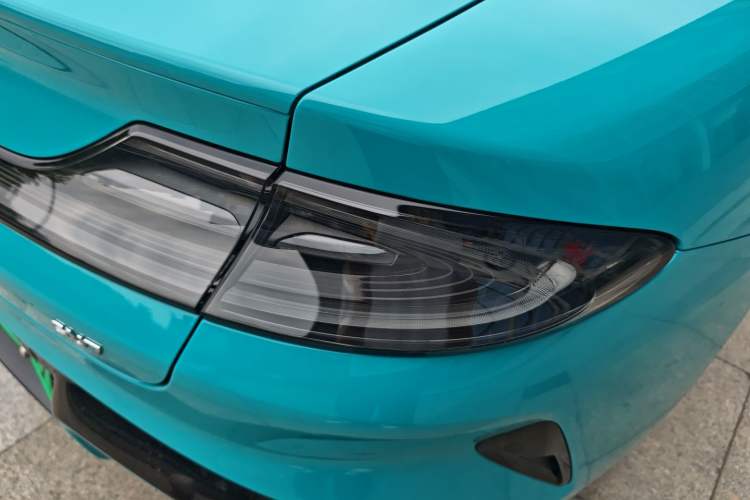 Used Xiaomi Auto SU7 2024 Rear-Drive Ultra-Long Range Advanced Pro-Level Intelligent Driving Version Exterior 3