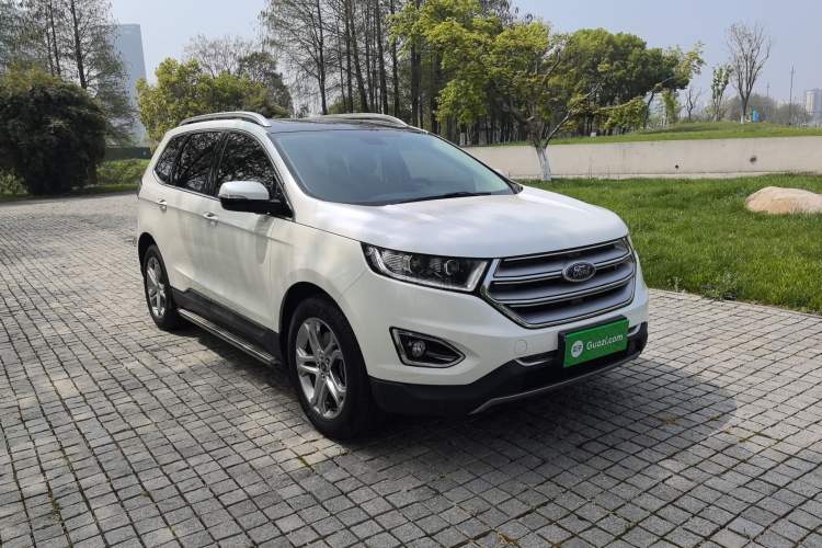 Used Ford Edge 2018 EcoBoost 245 Two-Wheel-Drive Titanium 7-Seater China VI Standard Exterior 1