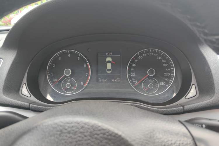 Used Volkswagen Passat 2013 1.8TSI DSG Prestige Edition