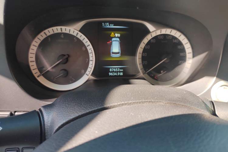 Used Nissan Terra 2018 2.5L Automatic 4x4 Luxury Edition