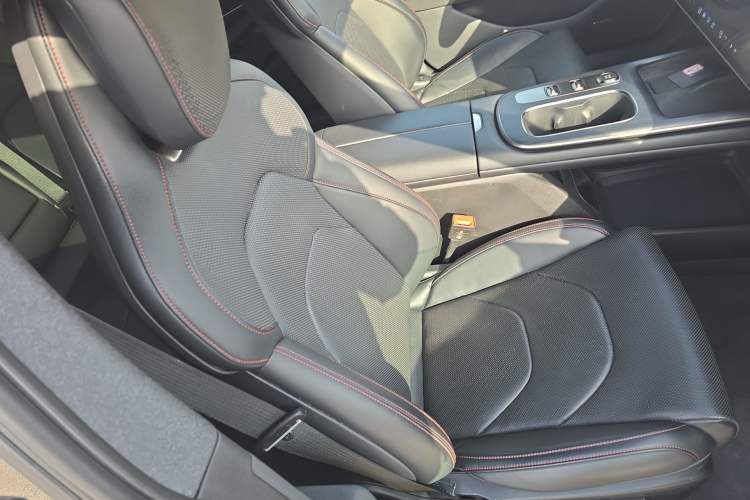 Used Xiaomi Auto SU7 2024 Rear-Drive Long-Range Intelligent Driving Version