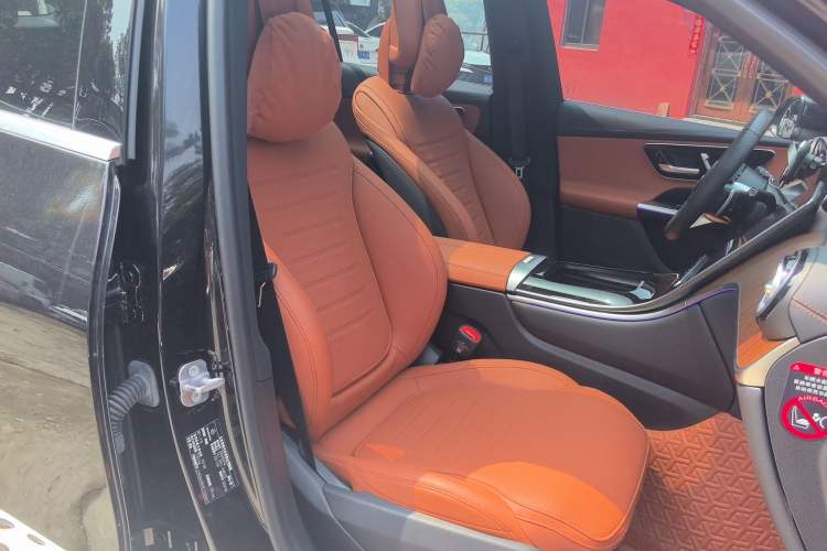 Used Mercedes-Benz GLC 2024 Refreshed GLC 300 L 4MATIC Dynamic Version 5 Seats