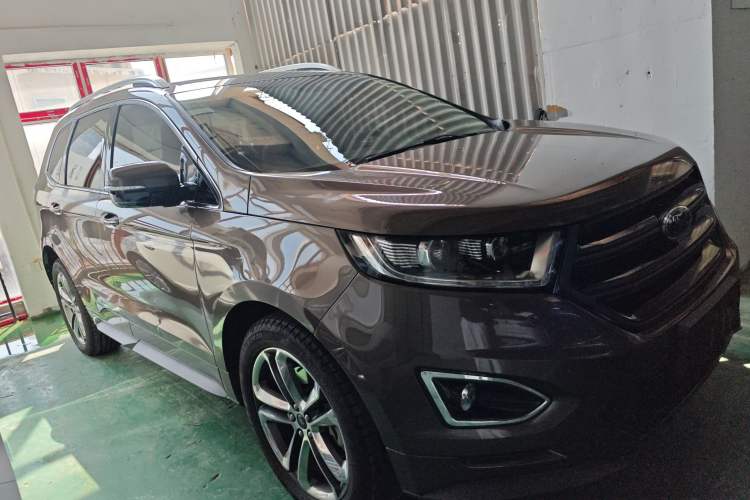 Used Ford Edge 2017 EcoBoost 245 Two-Wheel-Drive Sporty 7-Seater