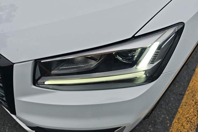 Used Audi Q2L 2021 35 TFSI Progressive Dynamic Edition Left Front Headlight