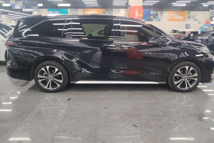 Used Toyota Granvia 2023 2.5L Hybrid Prestige PLUS Edition