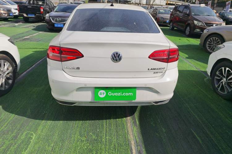 Used Volkswagen Lamando 2021 230TSI DSG Fashion Edition Exterior 5