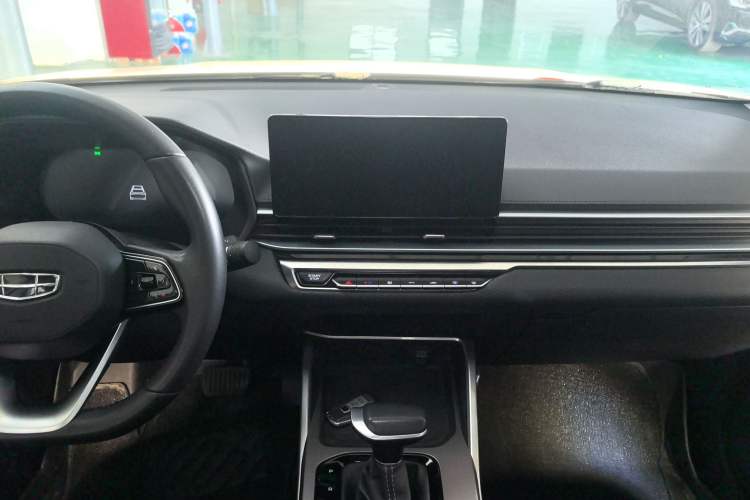 Used Geely Auto Emgrand 2022 4th Generation 1.5L CVT Luxury Model
