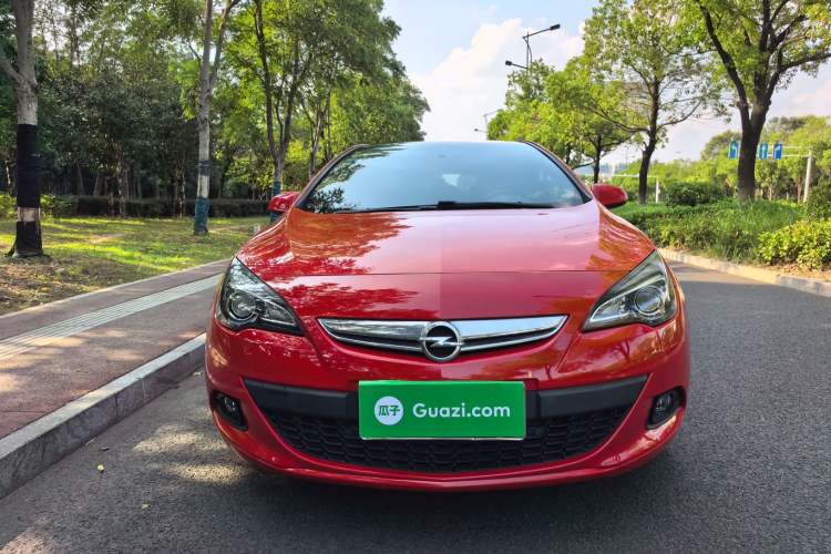 Used Opel Astra 2014 1.4T GTC Sport Model