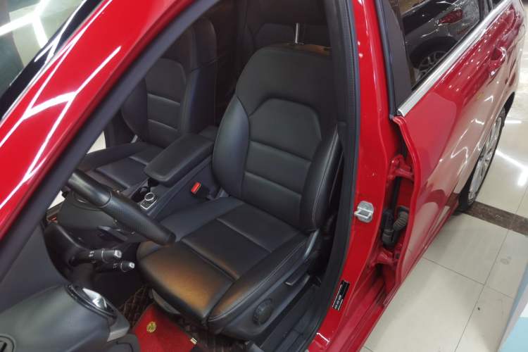 Used Mercedes-Benz B-Class 2017 B 200 Sport Edition