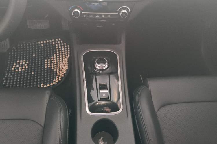 Used Changan Eado New Energy 2022 EV460 Smart Ride-Hailing Edition – Lithium Iron Phosphate
