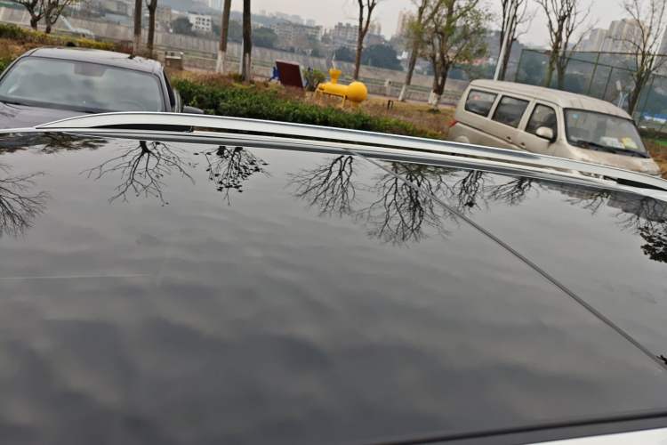 Used Volkswagen Tiguan L 2019 330TSI Automatic Two-Wheel Drive Panoramic Comfort Edition China VI Standard