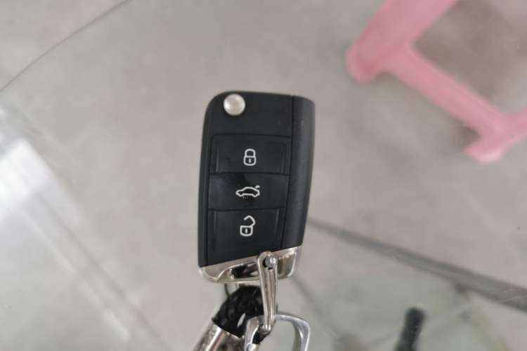 Used Volkswagen Tiguan L 2017 330TSI Automatic Two-Wheel Drive Luxury Edition