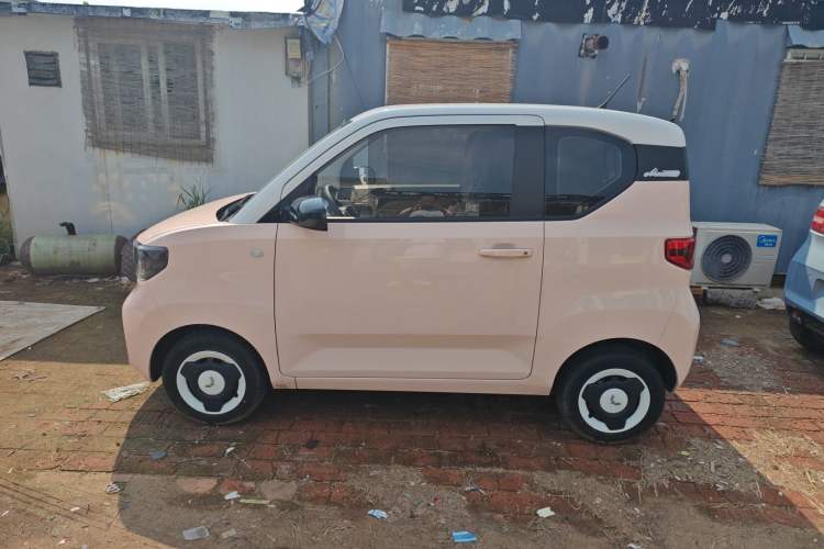 Used Wuling Hongguang MINIEV 2022 Macaron Fashion Edition Lithium-Nickel-Cobalt-Alpha-oxide