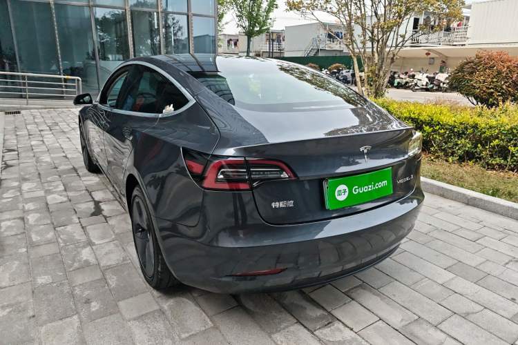 Used Tesla Model 3 2019 Standard Range Rear-Drive Upgraded Version Exterior 2