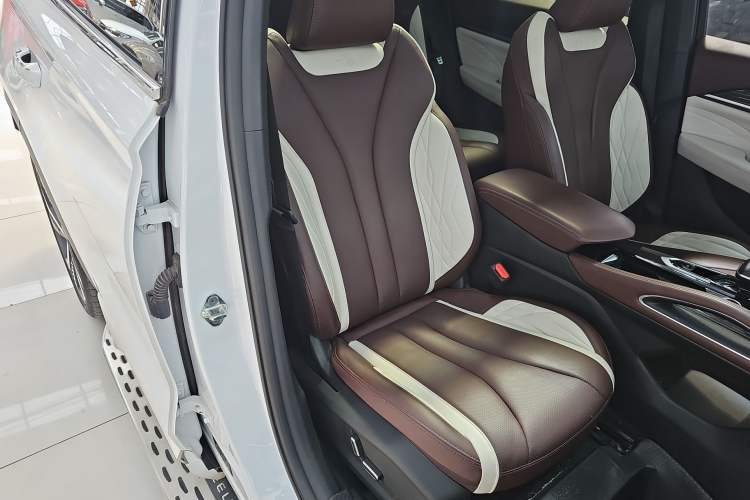 Used Geely Auto Monjaro L 2021 2.0TD DCT EVO Two-Wheel Drive Smart Luxury Version