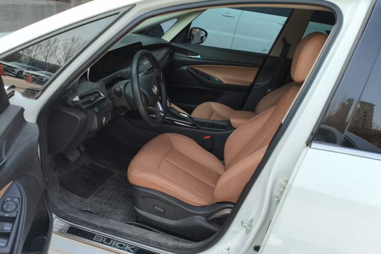 Used Buick GL6 2021 323T Mild Hybrid Connect Luxury Model