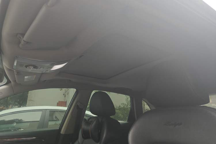 Used Zotye T600 2016 Sport Edition 1.5T Manual Luxury Model
