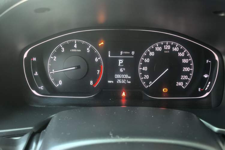 Used Honda Inspire 2019 260TURBO Elegant Edition China VI Emission Standard Odometer Close Up