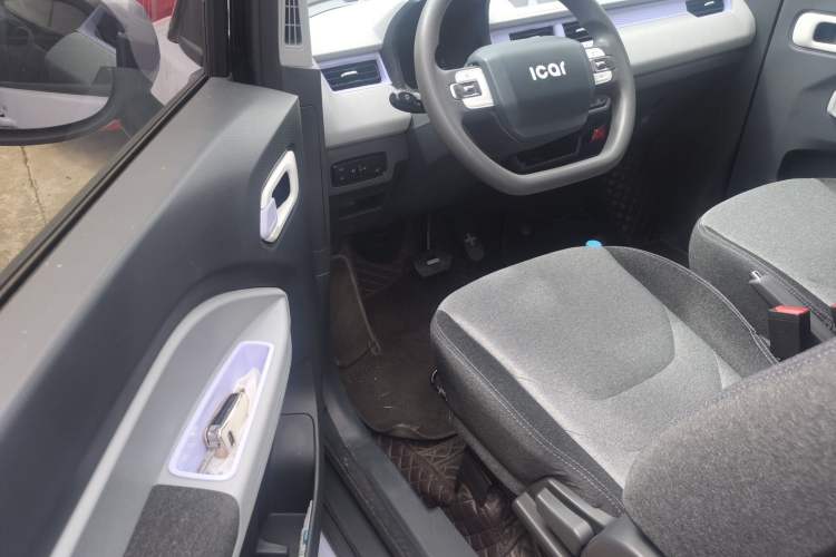 Used Chery New Energy QQ Ice Cream 2022 170km Sundae Phosphate Lithium-Ion