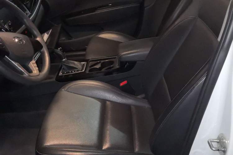 Used Hyundai Mistra 2019 1.8L Automatic Smart GLS China VI Standard Driver Seat