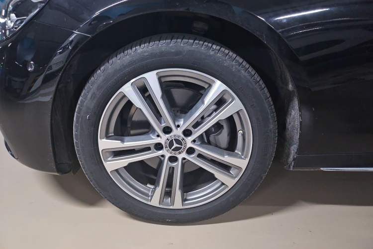 Used Mercedes-Benz E-Class 2022 Second Facelift E 260 L Sport Edition