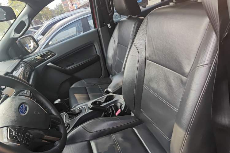 Used Ford Everest 2016 2.0T Gasoline Automatic 4x4 Flagship Edition