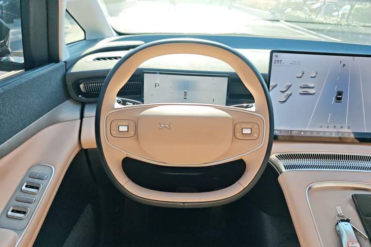 Used XPeng X9 2024 610 Long-Range Pro
