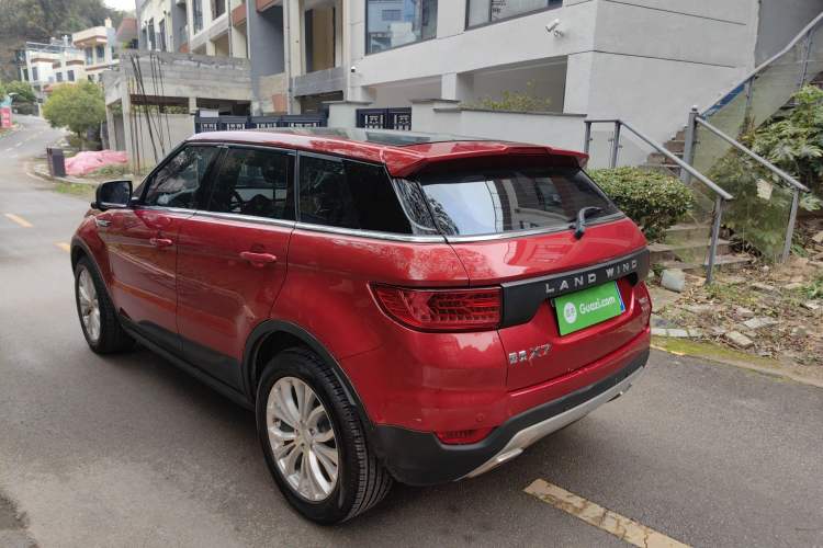 Used Land X7 2016 2.0T Panoramic Prestige Edition