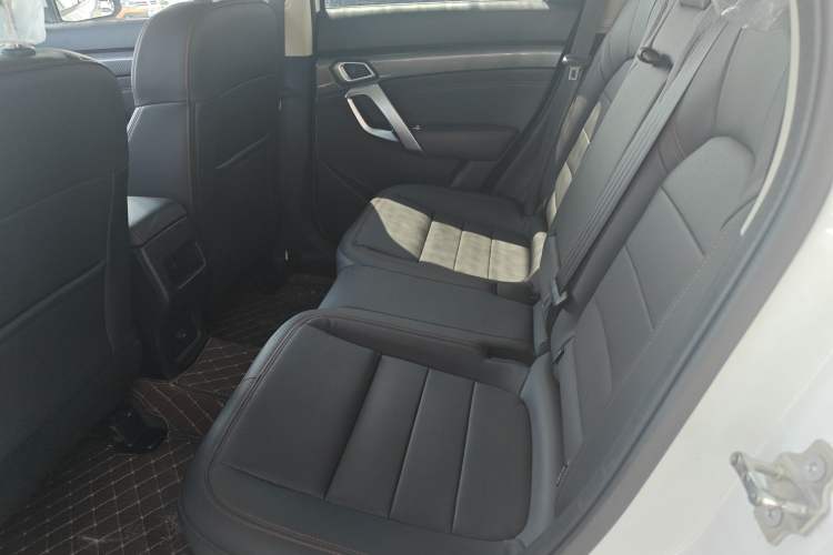 Used BAIC Off-Road BJ20 2016 1.5T CVT Luxury Model
