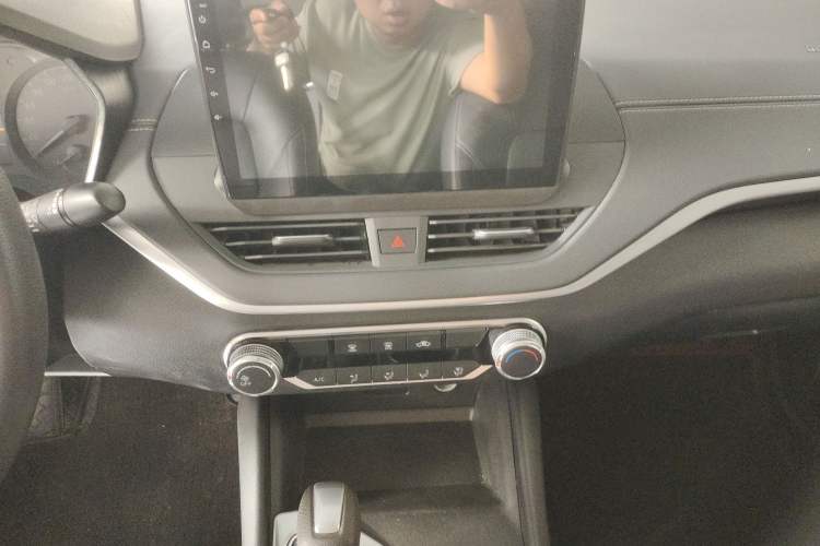 Used Nissan Teana 2021 2.0L XE Fashion Edition
