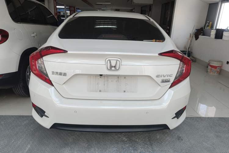 Used Honda Civic 2016 220TURBO CVT Luxury Edition