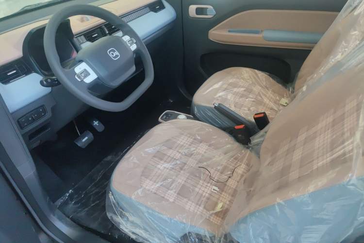 Used Chery New Energy QQ Ice Cream 2025 155km Sundae Edition
