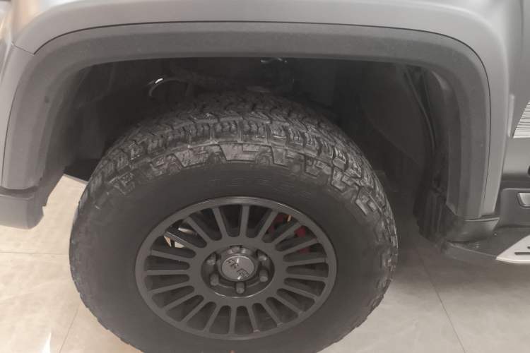 Used BAIC Off-Road BJ40 2023 2.0T Automatic Four-Wheel Drive Ring of the Tower Champion Edition Exterior 2