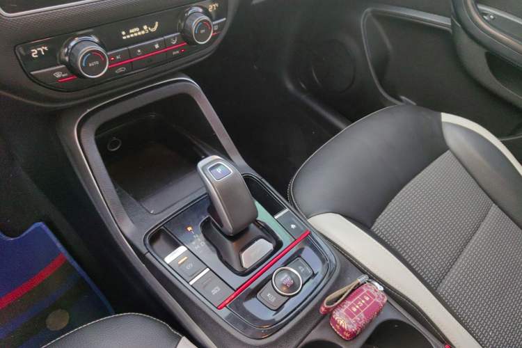 Used Qoros 5 2019 Qoros 5S 1.6 TGDI Prestige Model
