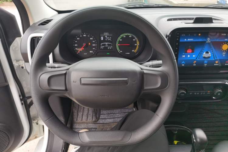 Used Roewe Clever 2022 311km QiQi BoBo Edition