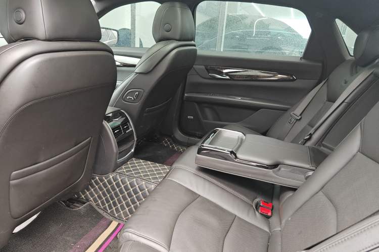 Used Cadillac CT6 2022 28T Luxury Edition Interior 4