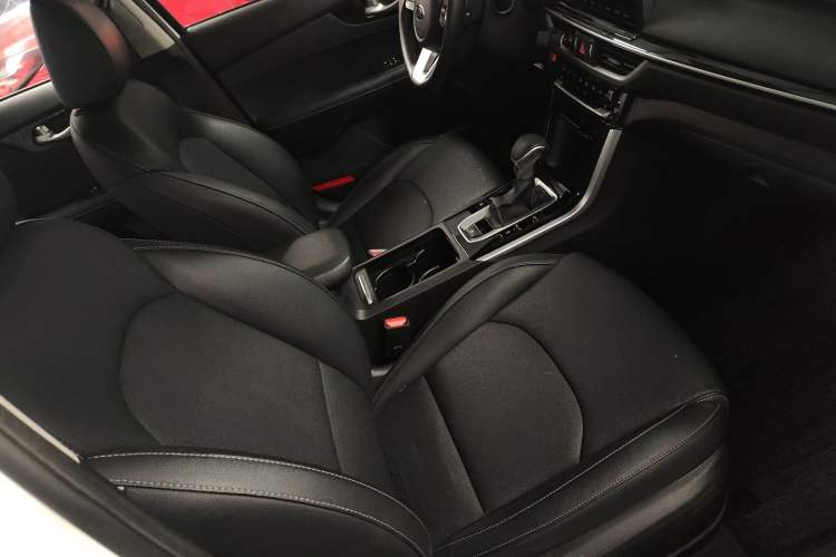 Used Kia K3 2021 1.5L CVT Fashion Edition Right Front Seat