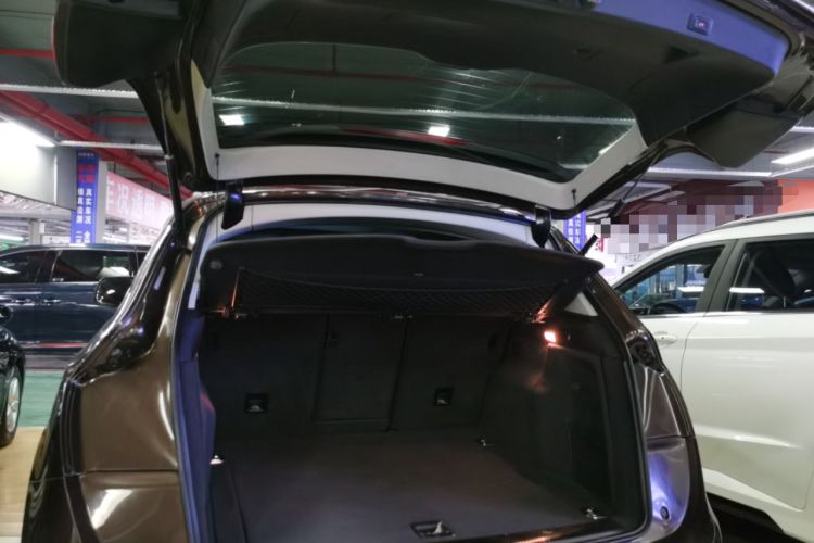 Used Audi Q5 2016 40 TFSI Technology Edition Trunk