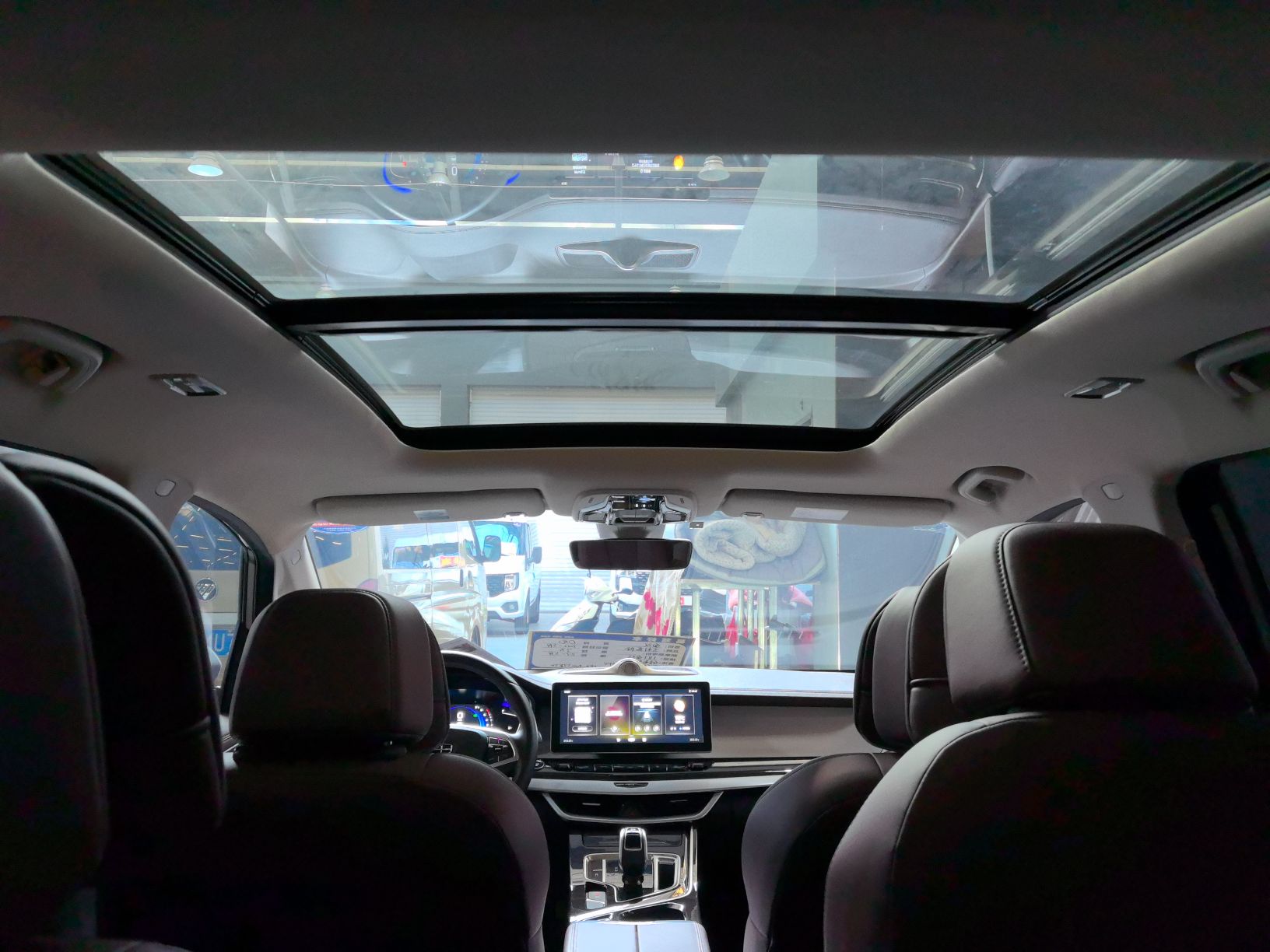 Geely Auto Jiajie 2022 1.8TD DCT Platinum Luxury Edition — снимка 14