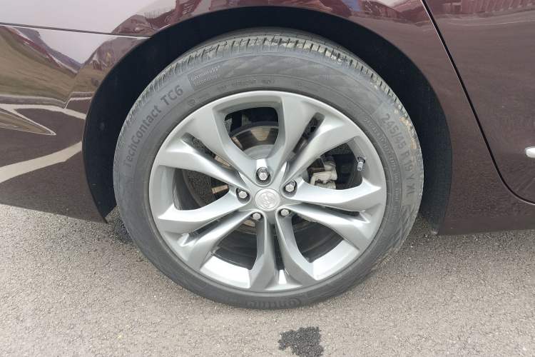 Used Buick LaCrosse 2019 28T Avenir
