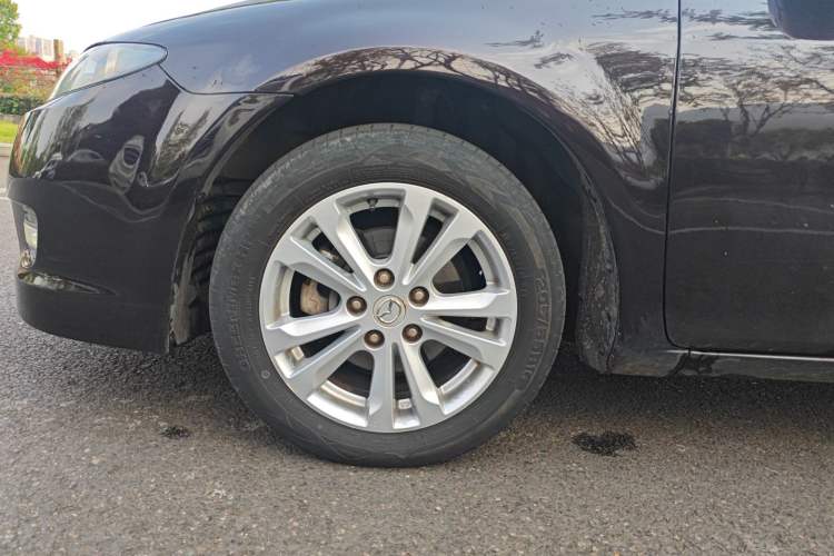 Used Mazda 6 2015 2.0L Automatic Classic Version Exterior 6