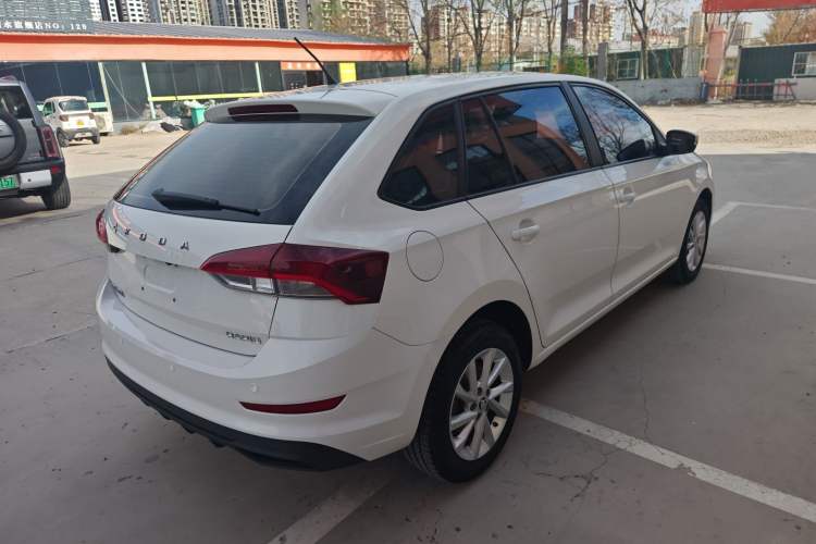 Used Skoda Rapid Spaceback 2020 1.5L Automatic Standard Edition
