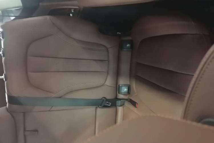 Used BMW X7 2019 xDrive40i Luxury Package with Leading Features
