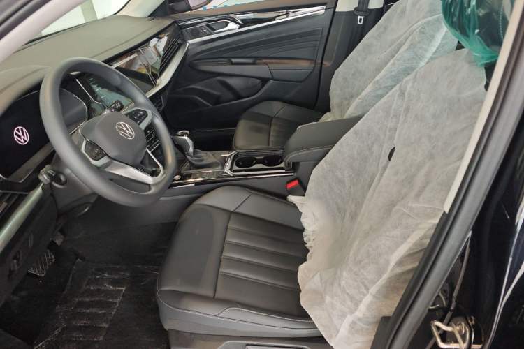 Used Volkswagen Passat New Energy 2025 430 PHEV Hybrid Business Edition
