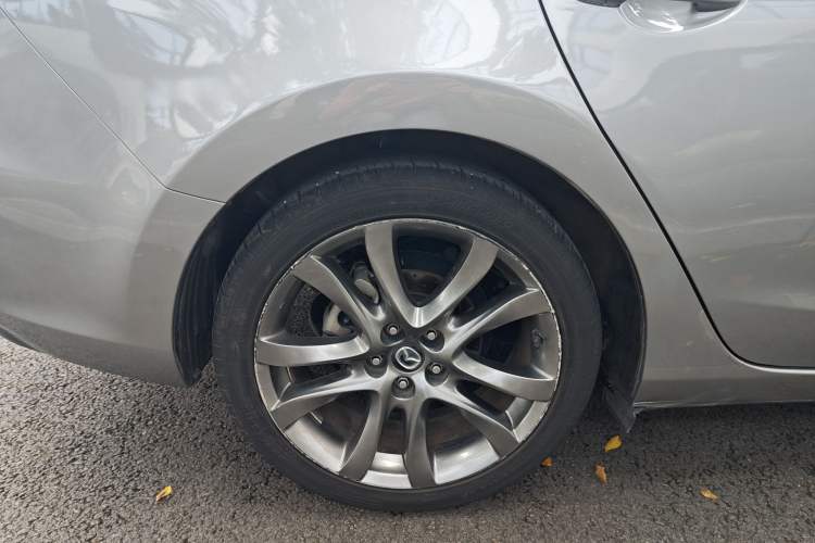 Used Mazda Atenza 2015 2.5L Blue Sky Prestige Edition
