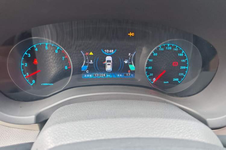 Used BYD Song 2017 Gaishi Upgrade Edition 1.5TI Manual Luxury Model